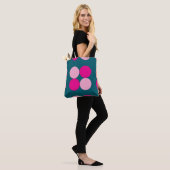 Rosa Kreise auf grünem Tote Tasche (Am Model)