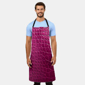 Rosa Krokodillederstruktur Schürze (Getragen)