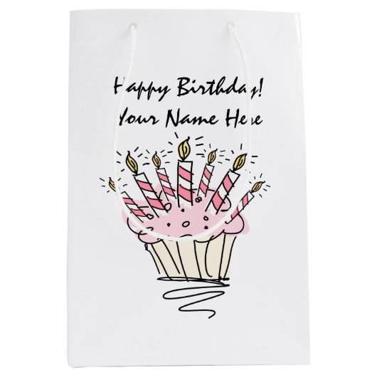 Rosa Kuchen mit Birthday Kerzen personalisiert Mittlere Geschenktüte (Vorderseite)