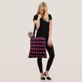 Rosa Kuckucksuhren Tasche (Am Model)