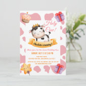 Rosa Kuh Print 1. Geburtstag Holly Cow Einladung (Stehend Vorderseite)