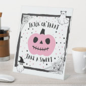 Rosa Kürbis ein Süßigkeitsschild von der Veranda n Sockelschild (In Situ)