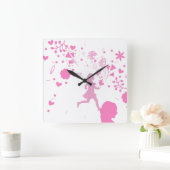 Rosa Lady 2. Quadratische Wanduhr (Zuhause)