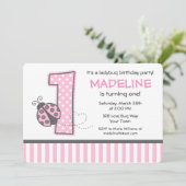 Rosa Ladybug 1. Geburtstag Einladung (Stehend Vorderseite)