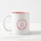Rosa Laurel Wreath mit Monogramm Zweifarbige Tasse (Links)