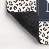 Rosa Leopard-Monogramm Mousepad (Ecke)