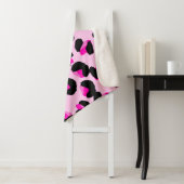 Rosa Leopard. Tierisches Hautmuster. Leopard. Pant Sherpadecke (Beispiel)