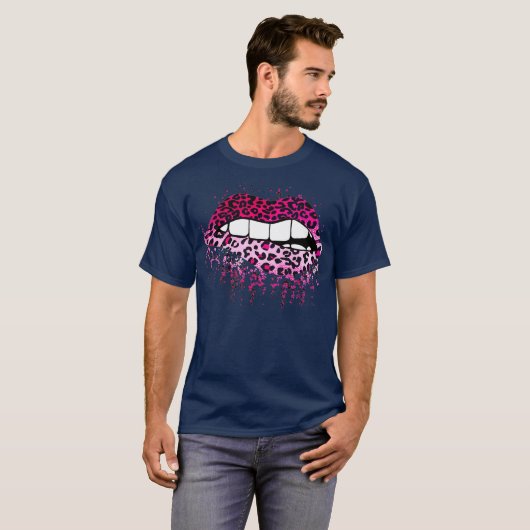 Rosa Leopard Tropfen Spritzer Bitumengeschenk T-Shirt (Vorne ganz)
