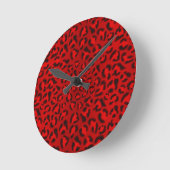 Rosa Leopardenstruktur. Runde Wanduhr (Winkel)