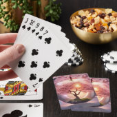 Rosa lichtdurchlässiger Apfelwein mit Apfelbaum-Sz Spielkarten (In Situ)