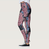 Rosa Lila auf dunkelblau Leggings (Links)
