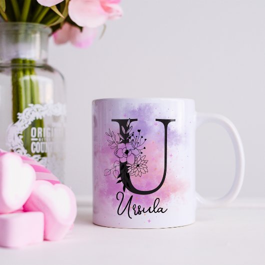 Rosa Lila blorschwarze Buchstaben Monogramm U Kaffeetasse