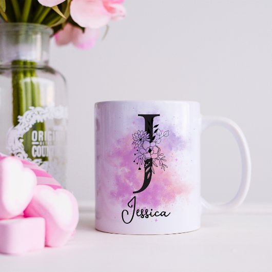 Rosa Lila blorschwarze Buchstabenmonogramm J Kaffeetasse