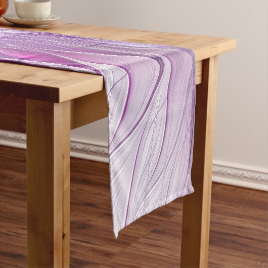 Rosa Lila Blume Leidenschaft Abstraktes Fraktal Ku Kurzer Tischläufer (Beispiel)