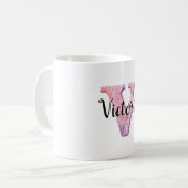 Rosa Lila Gemütlicher Buchstabe V Name  Kaffeetasse (Vorderseite Links)