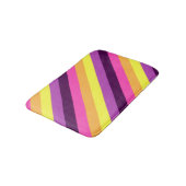 Rosa Lila Retro Streifen Kleine Badematte (Schrägansicht)