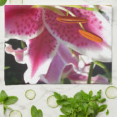 Rosa Lilien Rosa tropische Blume Rosa Blüten Geschirrtuch (Gefaltet)