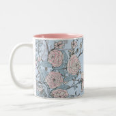 Rosa Lilien und Rose im asiatischen Stil auf Blue Zweifarbige Tasse (Links)