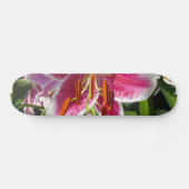 Rosa Lilienrosa Blume tropische Blume Skateboard (Horizontal)