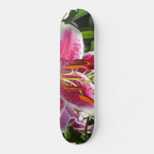 Rosa Lilienrosa Blume tropische Blume Skateboard