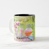 Rosa Limonade Zweifarbige Tasse (Vorderseite Links)
