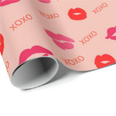 Rosa Lip XOXO Valentinstag Geschenkpapier (Rolleneckpunkt)