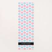 Rosa Lippen, blaue Lippen, Kuss, Ihr Name, persona Yogamatte (Rückseite)