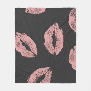 Rosa Lippen küssen, Valentins Tagesmuster. Fleecedecke