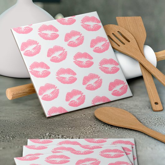 Rosa Lippen, Lippenmuster, rosa Lipstick, Kuss Fliese