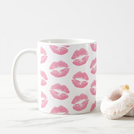 Rosa Lippen, Lippenmuster, rosa Lipstick, Kuss Kaffeetasse (Mit Donut)