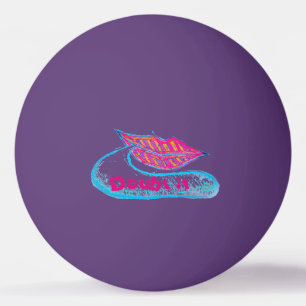 Rosa Lippen und ein Wort Baloon oder Zunge Tischtennisball