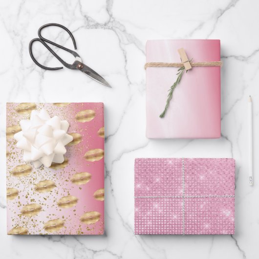 Rosa Lippen und goldene Lippen Kiss Gold Glitzer X Geschenkpapier Set (Vorderseite)