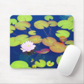 Rosa Lotos-Blume, die mit Lilienauflagen auf Teich Mousepad (Mit Mouse)