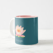 Rosa Lotus-Blume auf Aquamarin Zweifarbige Tasse (Vorderseite Links)