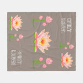 Rosa Lotus-Blume auf Lucky Beige Fleecedecke (Vorderseite (Horizontal))
