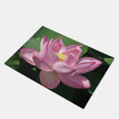 Rosa Lotus Blume IV Fußmatte (Schrägansicht)