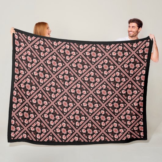 Rosa Lotus Classic Fleecedecke (Beispiel)