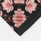 Rosa Lotus Classic Fleecedecke (Ecke)