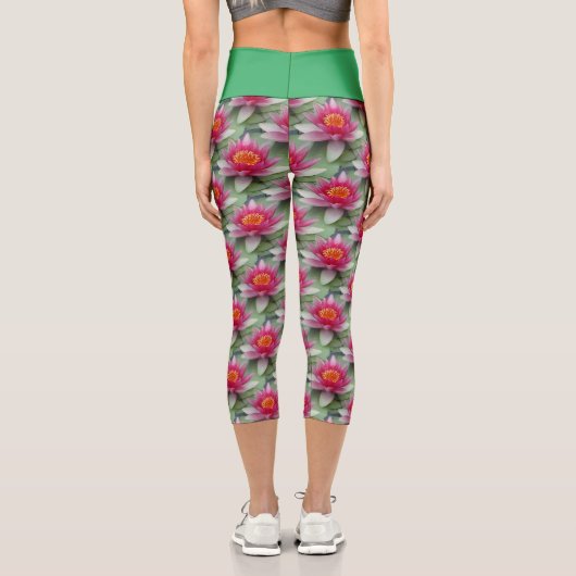 Rosa Lotus Wasserlilie Hoher Wasserhahn Capri Leggings (Rückseite)