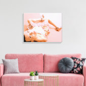 Rosa Mädchen Leinwanddruck (Insitu (Wohnzimmer))