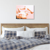 Rosa Mädchen Leinwanddruck (Insitu (Schlafzimmer))