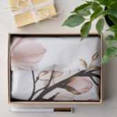 Rosa Magnolia auf Weiß Seidenpapier (Geschenk)