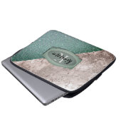 Rosa Marmor Minty Green Monogram Laptopschutzhülle (Vorne Knopf)