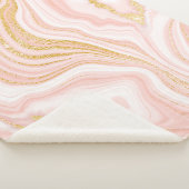 Rosa Marmor und goldene Textur Sherpadecke (3/4)