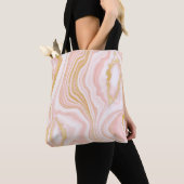 Rosa Marmor und goldene Textur Tasche (Von Nahem)