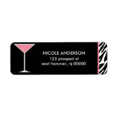 Rosa Martini-Glas und Diamantring (Vorne)