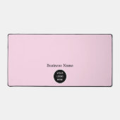 Rosa Minimal Office Elegant Pad Logo Business Schreibtischunterlage (Vorderseite)