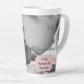 Rosa Minimalistisches Foto Muttertag Latte Tasse (Rechte Ecke)