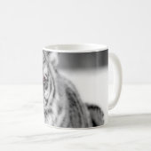 Rosa Mit Augen Tiger Kaffeetasse (VorderseiteRechts)