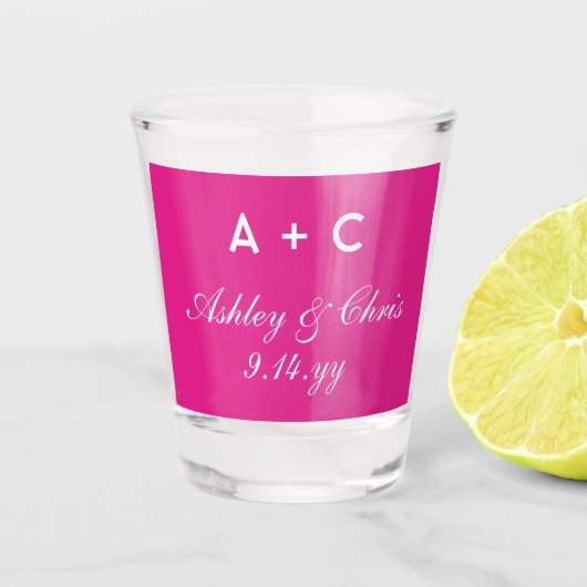 Rosa Moderne Personalisierte Hochzeitsempfehlung G Schnapsglas (Vorderseite)